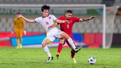 jiuyou官网-国庆假期新闻回顾：国足12强赛首胜 河南主帅离队